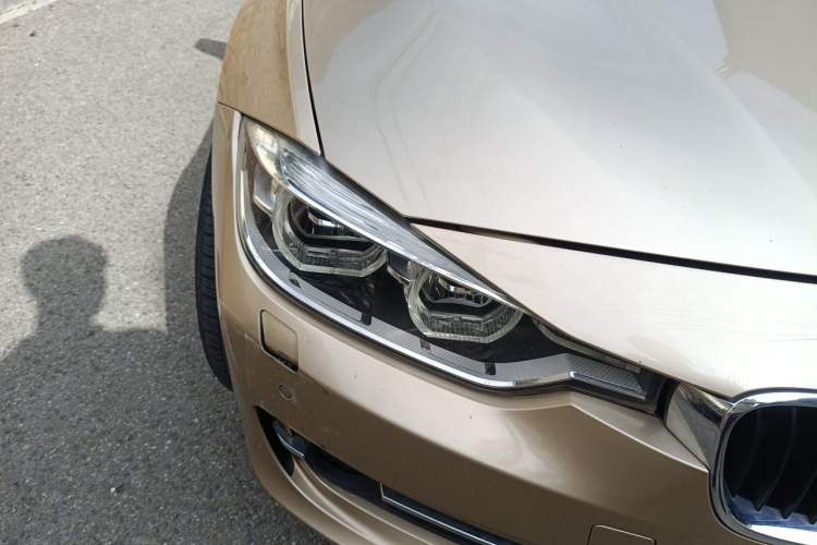 Used BMW 3 Series 2014 320Li Fashion Model Right Front Headlight