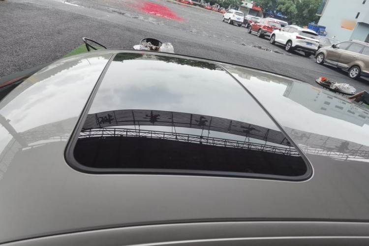 Used BMW 3 Series 2014 320Li Luxury Design Package Roof