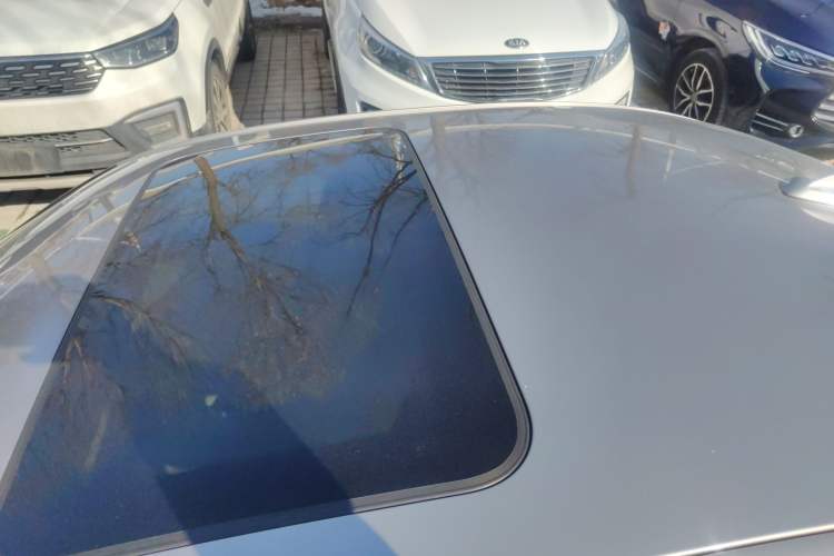 Used BMW 3 Series 2014 320i Sport Edition Roof