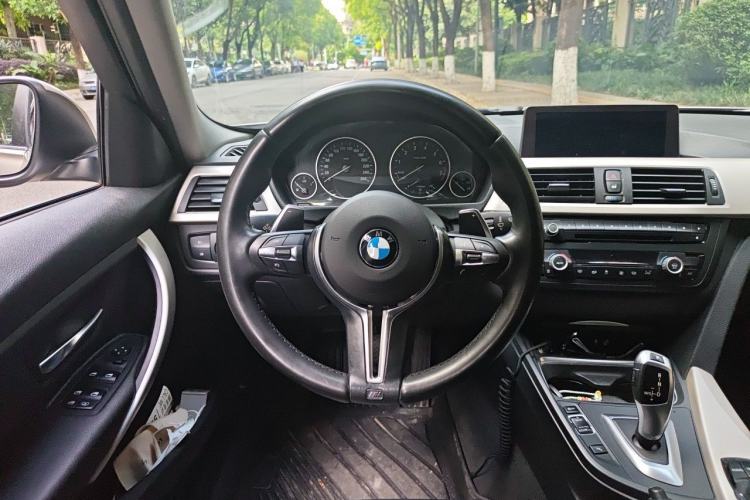 Used BMW 3 Series 2014 320Li Fashion Model Steering Wheel