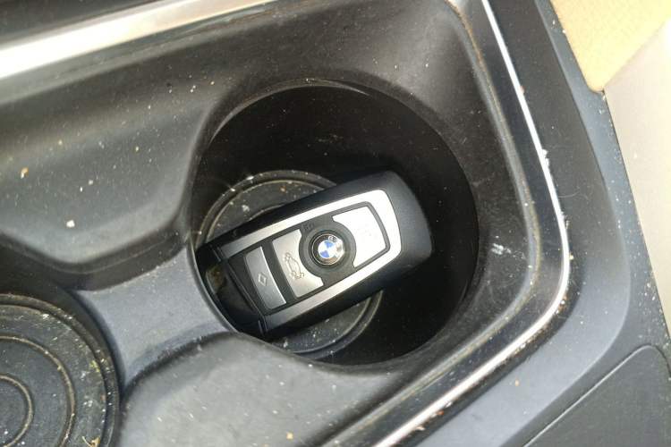 Used BMW 3 Series 2014 320Li Fashion Model Vehicle Key