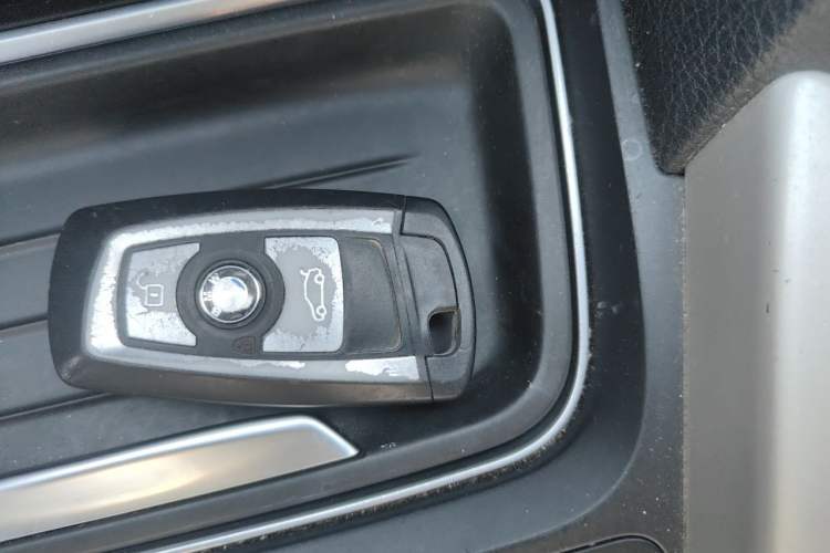 Used BMW 3 Series 2014 320Li Fashion Model Vehicle Key