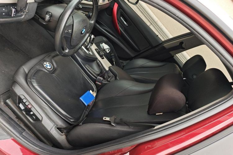Used BMW 3 Series 2014 320i Sport Edition Left Front Seat