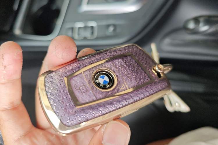 Used BMW 3 Series 2014 320i Sport Edition Vehicle Key