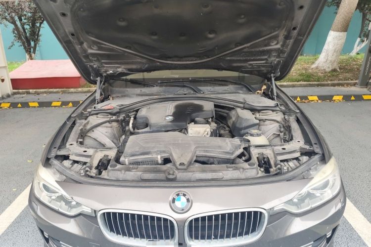 Used BMW 3 Series 2014 320Li Luxury Design Package Engine Bay