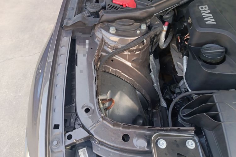 Used BMW 3 Series 2014 320i Active Edition Engine Bay Right