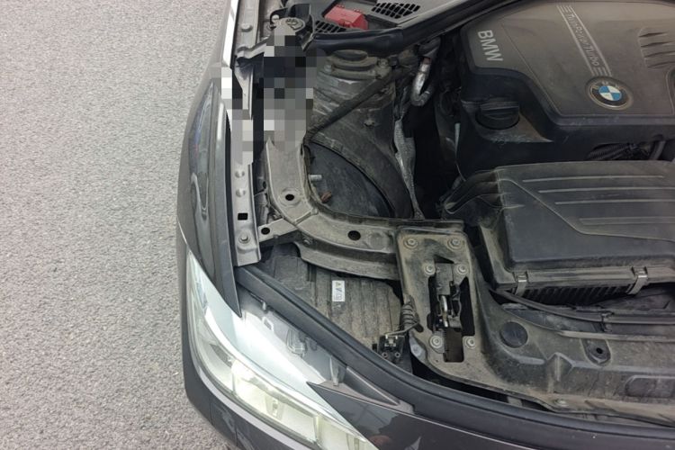 Used BMW 3 Series 2014 328Li Fashion Model Engine Bay Right