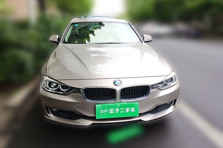 Used BMW 3 Series 2014 320i Sport Edition Front
