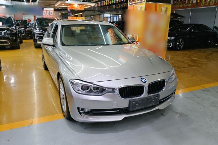 Used BMW 3 Series 2014 320Li Fashion Model Front Right 45 Deg