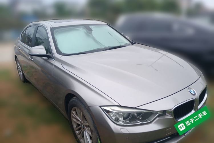 Used BMW 3 Series 2014 320Li Fashion Model Front Right 45 Deg