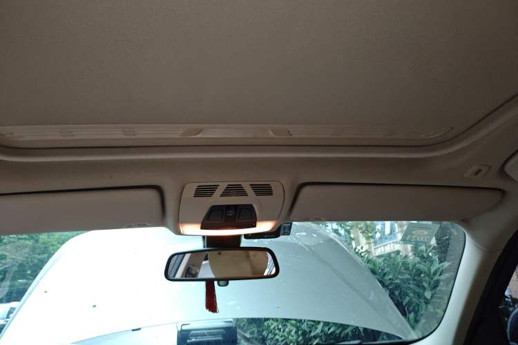 Used BMW 3 Series 2014 320i Sport Edition Headliner