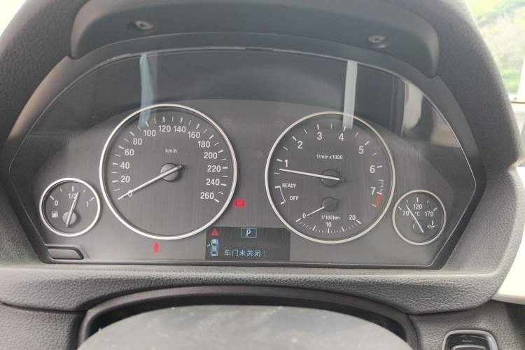 Used BMW 3 Series 2014 320Li Fashion Model Instrument Cluster