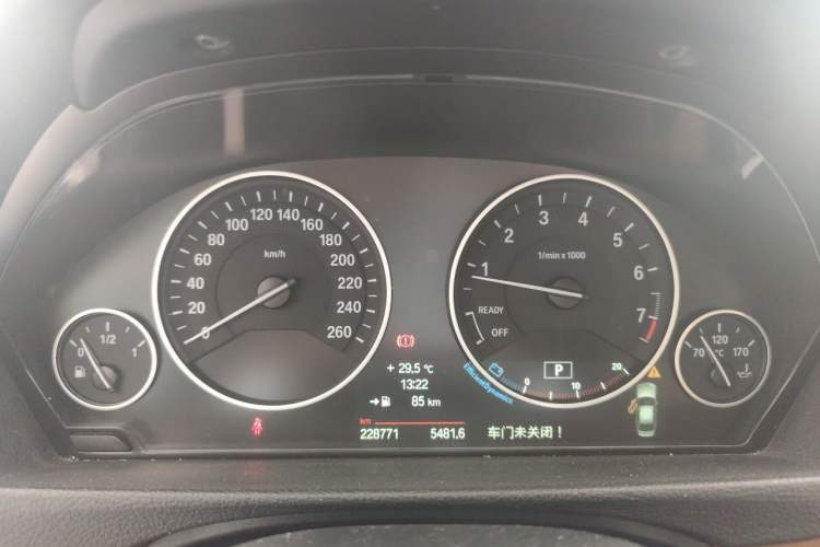 Used BMW 3 Series 2014 320Li Luxury Design Package Instrument Cluster