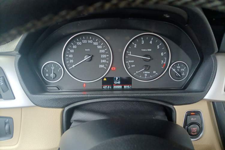 Used BMW 3 Series 2014 320Li Fashion Model Instrument Cluster