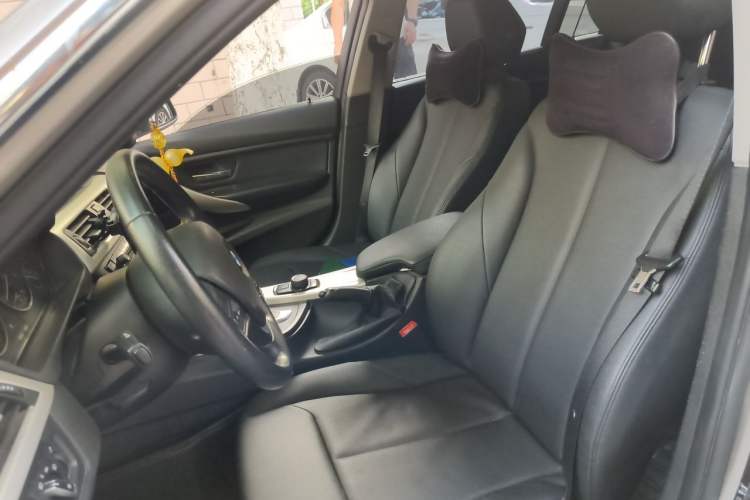 Used BMW 3 Series 2014 320Li Fashion Model Left Front Seat