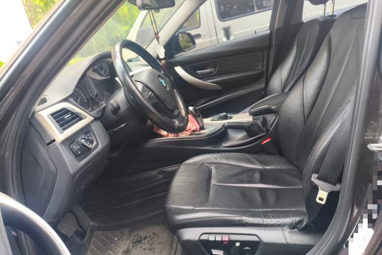 Used BMW 3 Series 2014 320i Sport Edition Left Front Seat