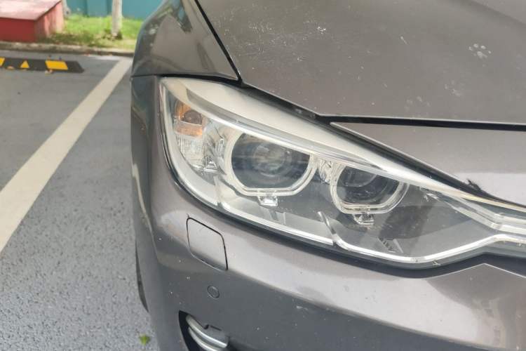 Used BMW 3 Series 2014 320Li Luxury Design Package Right Front Headlight