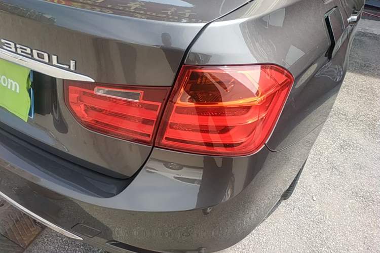 Used BMW 3 Series 2014 320Li Luxury Design Package Right Rear Taillight