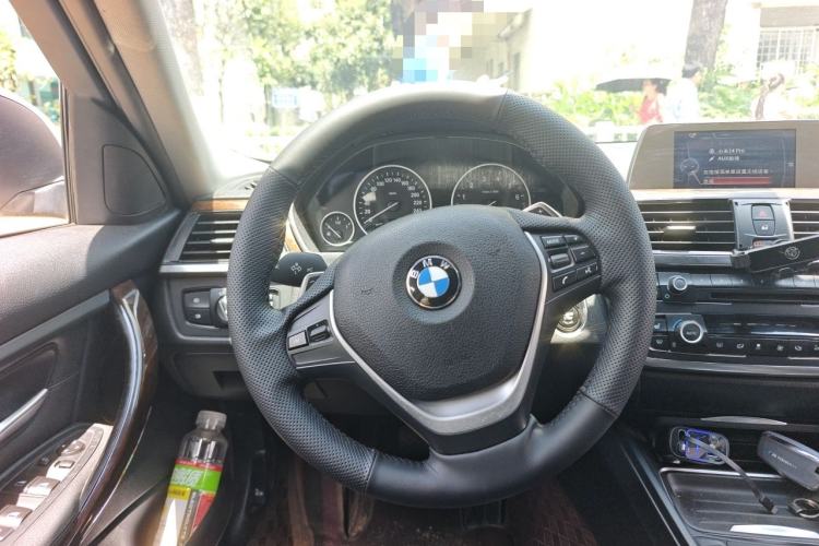 Used BMW 3 Series 2014 320i Sport Edition Steering Wheel