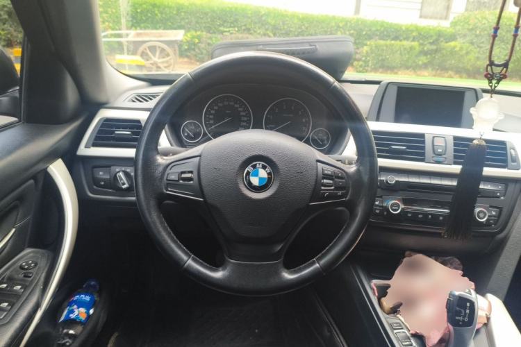 Used BMW 3 Series 2014 320i Sport Edition Steering Wheel