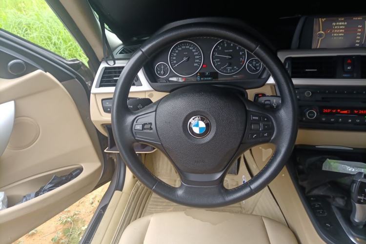 Used BMW 3 Series 2014 320Li Fashion Model Steering Wheel