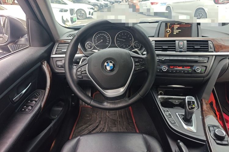 Used BMW 3 Series 2014 328Li Fashion Model Steering Wheel