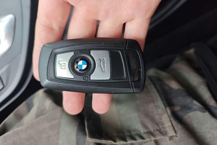 Used BMW 3 Series 2014 328Li Fashion Model Vehicle Key