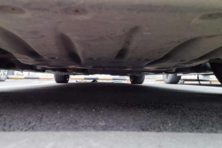 Used BMW 3 Series 2014 320Li Luxury Design Package Chassis Front