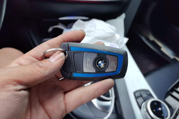 Used BMW 3 Series 2014 320Li Luxury Design Package Vehicle Key