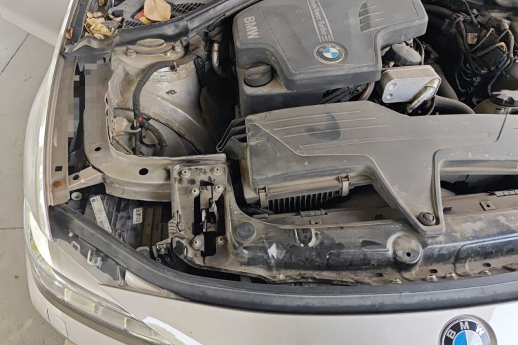 Used BMW 3 Series 2014 328Li Luxury Design Package Engine Bay Right
