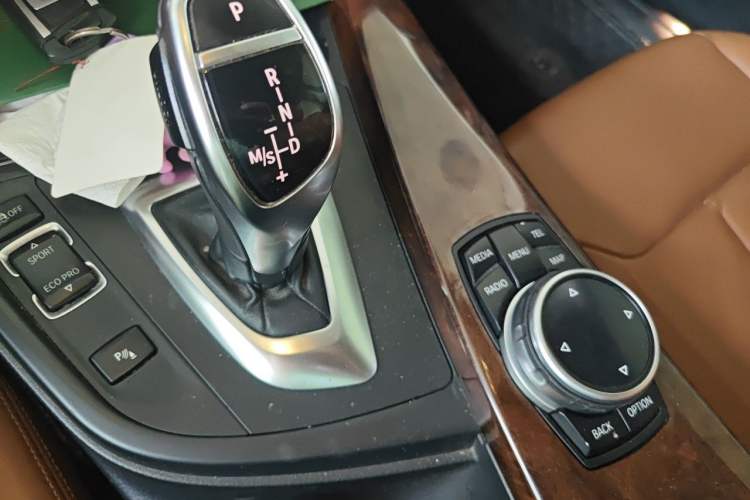 Used BMW 3 Series 2014 328Li Luxury Design Package Gear Lever