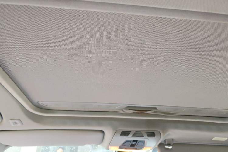 Used BMW 3 Series 2014 320i Sport Edition Headliner