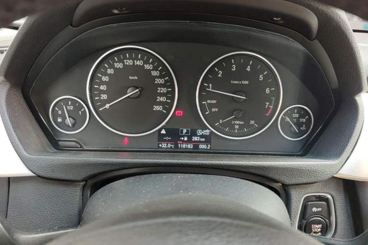 Used BMW 3 Series 2014 320Li Fashion Model Instrument Cluster