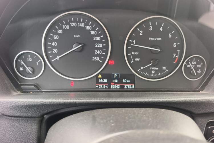 Used BMW 3 Series 2014 320i Active Edition Instrument Cluster