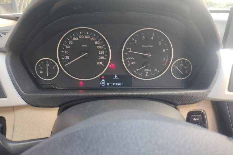 Used BMW 3 Series 2014 320i Sport Edition Instrument Cluster