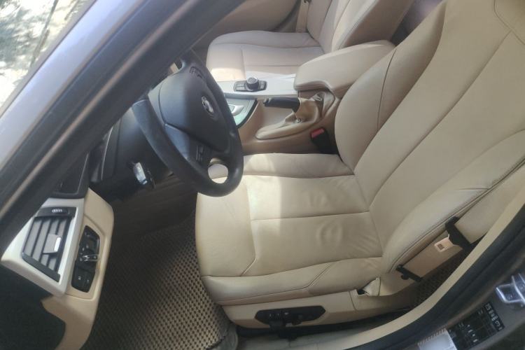 Used BMW 3 Series 2014 320i Sport Edition Left Front Seat