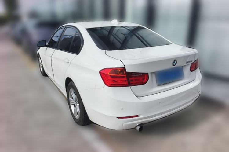 Used BMW 3 Series 2014 320i Active Edition Rear Left 45 Deg