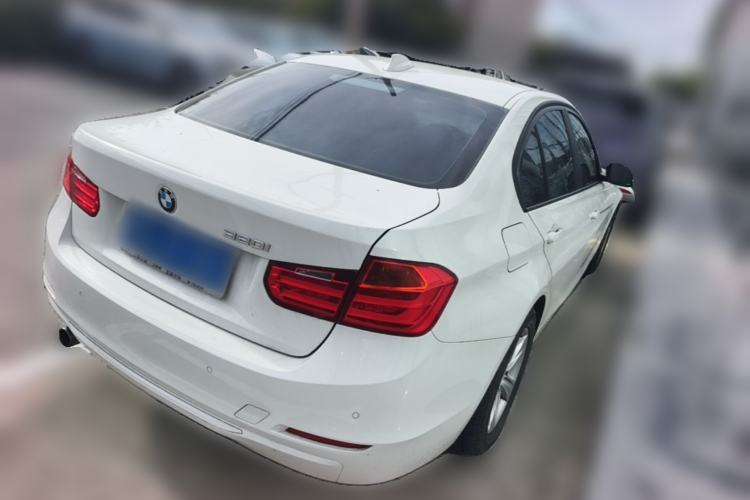 Used BMW 3 Series 2014 320i Active Edition Rear Right 45 Deg