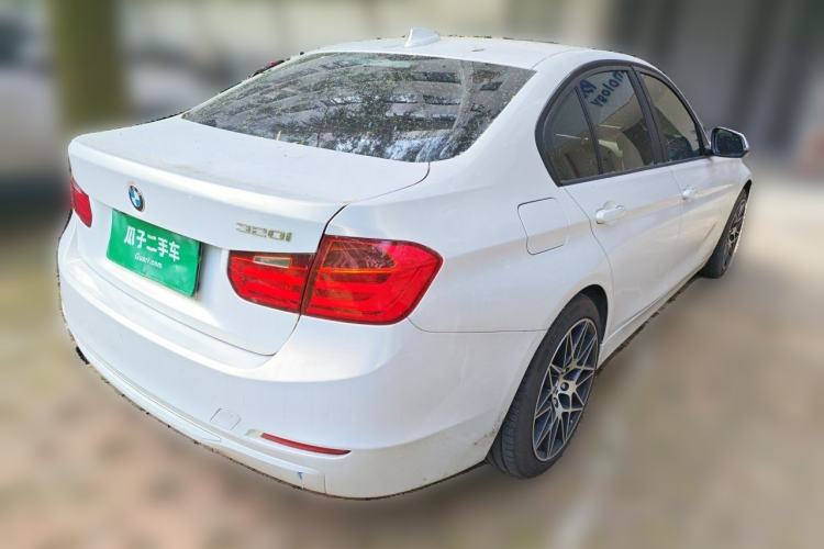 Used BMW 3 Series 2014 320i Sport Edition Rear Right 45 Deg