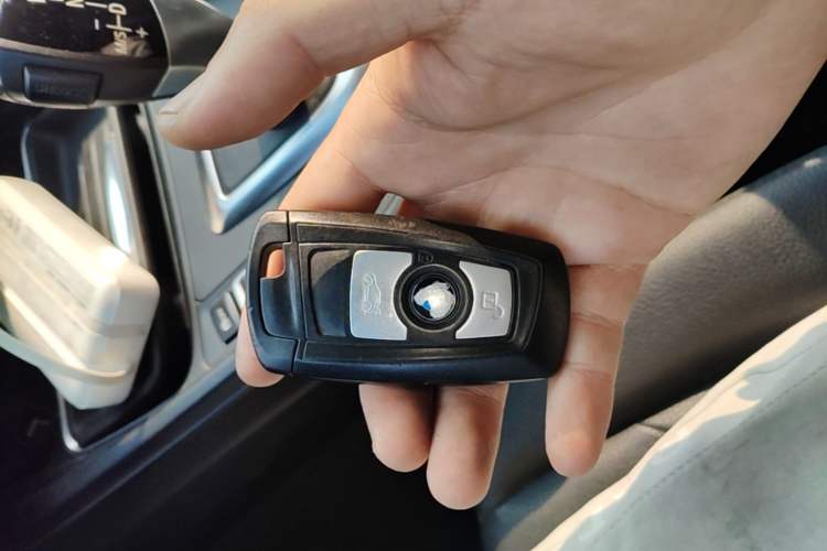 Used BMW 3 Series 2014 320Li Fashion Model Vehicle Key
