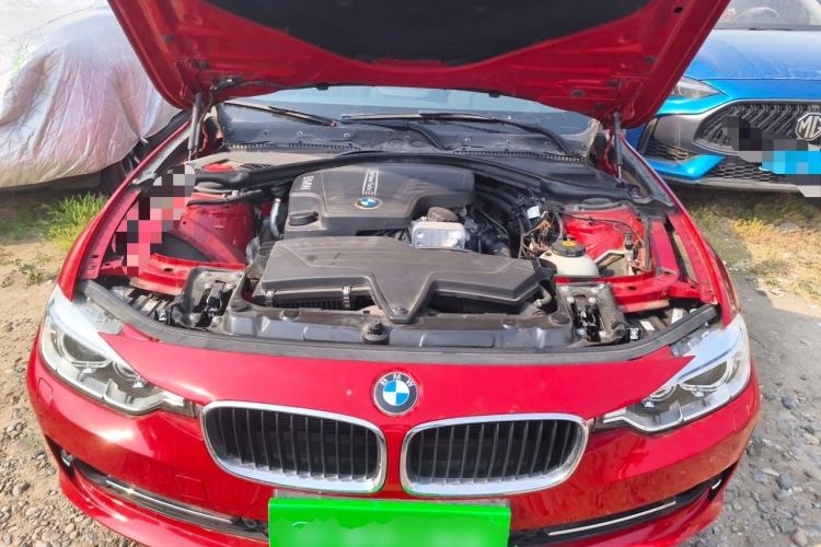 Used BMW 3 Series 2014 320Li Fashion Model Engine Bay