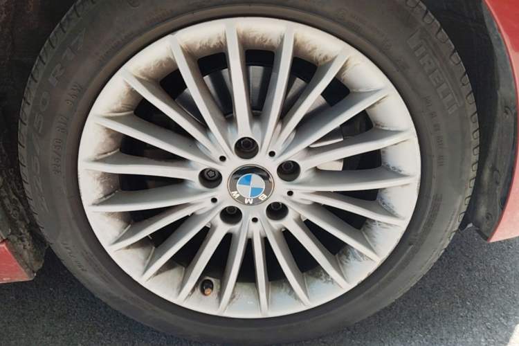 Used BMW 3 Series 2014 320Li Luxury Design Package Exterior 7