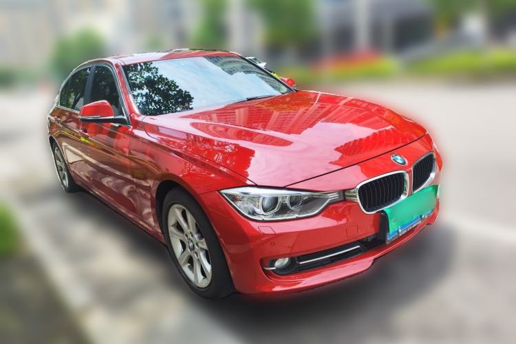 Used BMW 3 Series 2014 328Li Fashion Model Front Right 45 Deg