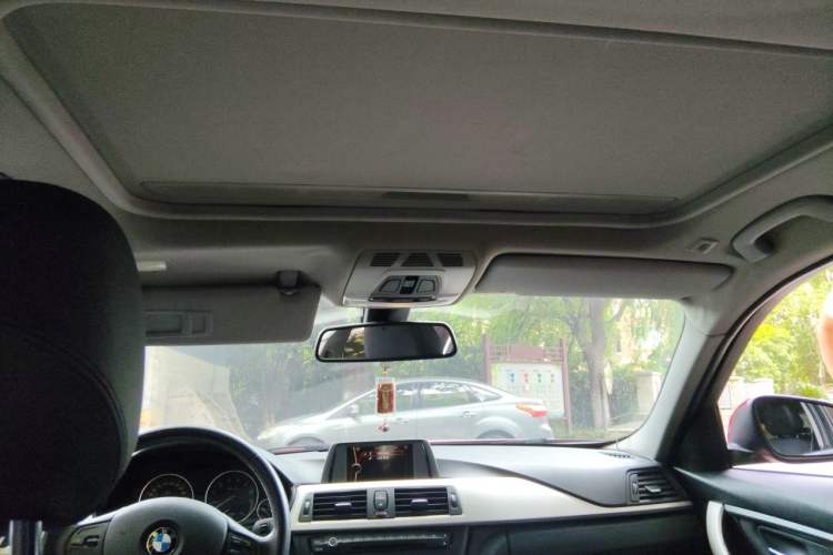 Used BMW 3 Series 2014 320Li Fashion Model Headliner