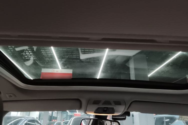 Used BMW 3 Series 2014 320Li Fashion Model Headliner
