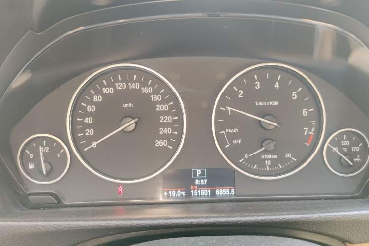 Used BMW 3 Series 2014 320Li Fashion Model Instrument Cluster