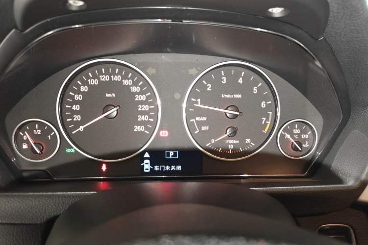 Used BMW 3 Series 2014 320i Active Edition Instrument Cluster