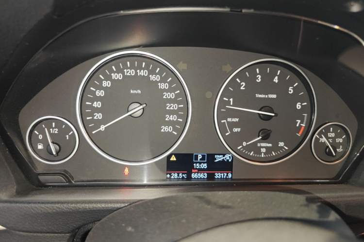 Used BMW 3 Series 2014 320i Sport Edition Instrument Cluster