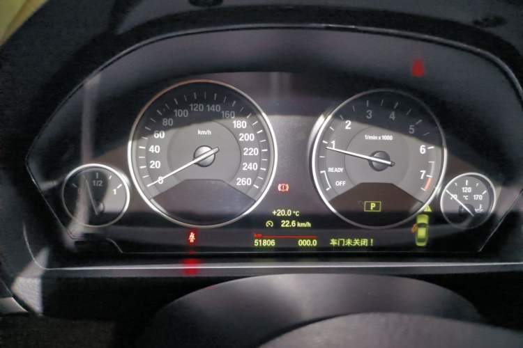 Used BMW 3 Series 2014 320i Sport Design Package Instrument Cluster