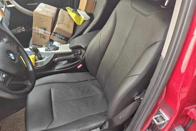 Used BMW 3 Series 2014 320Li Fashion Model Left Front Seat